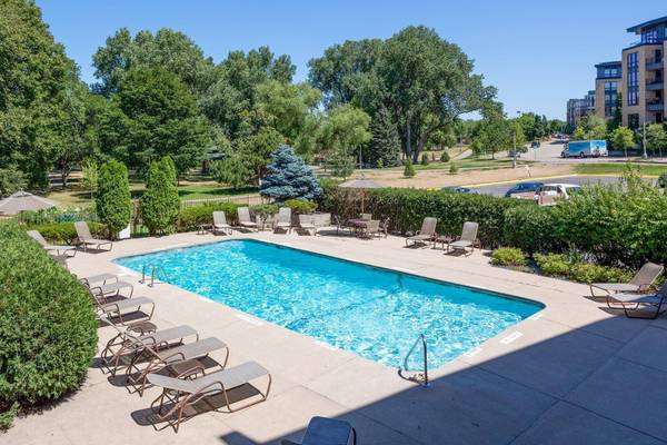 4820 Park Commons DR #239, Saint Louis Park, MN 55416