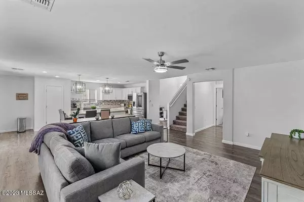 11476 W Bannerstone Street, Marana, AZ 85658