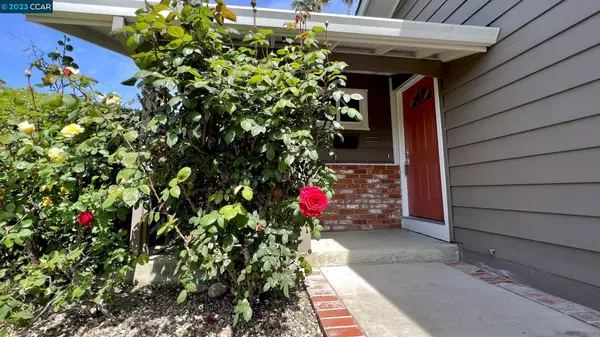 896 Brittany Ln, Concord, CA 94518