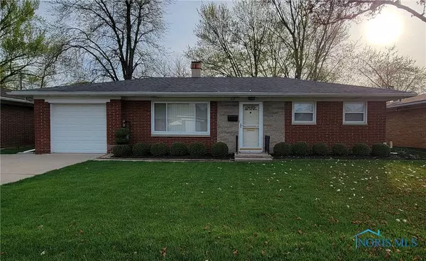 1117 Kirk ST, Maumee, OH 43537