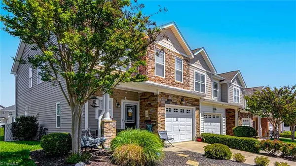 4023 Comrie LN, Burlington, NC 27215