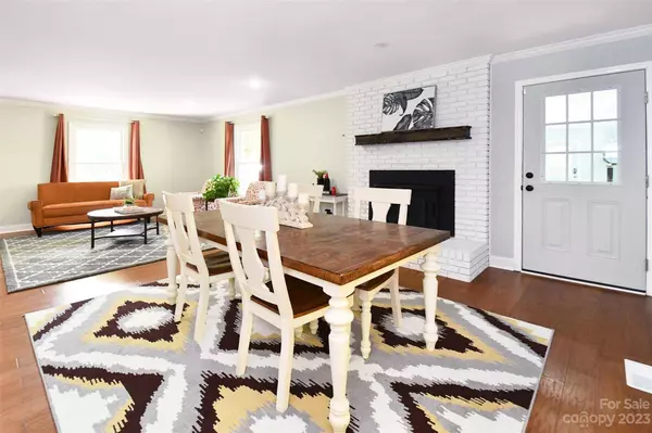 6605 Pharr Mill RD, Harrisburg, NC 28075