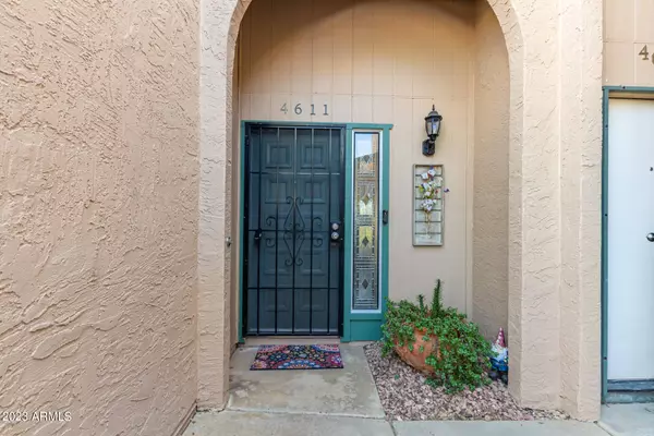 4611 W CONTINENTAL Drive, Glendale, AZ 85308