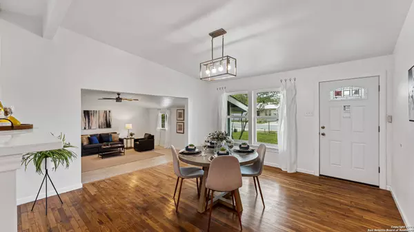 4834 ALFRED DR, San Antonio, TX 78220-1802