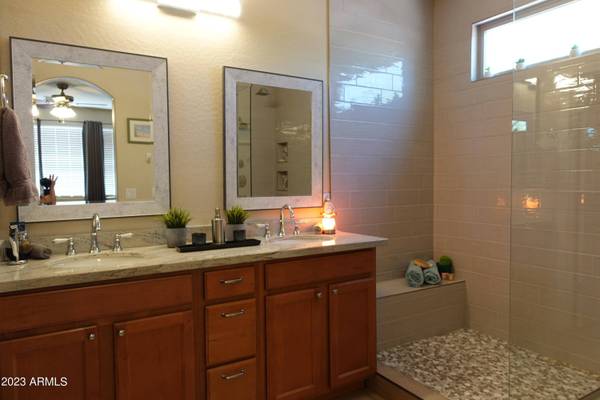 12103 W DUANE Lane, Peoria, AZ 85383