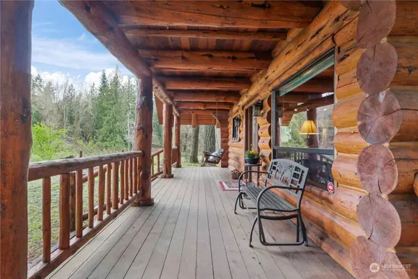 32306 100th Avenue Ct S, Roy, WA 98580