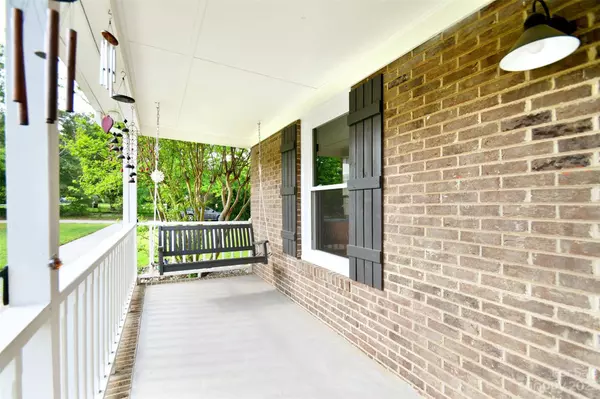 6605 Pharr Mill RD, Harrisburg, NC 28075