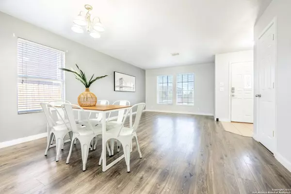 1715 FIRE CRACKER, San Antonio, TX 78260-2503