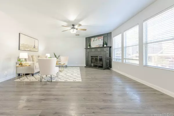 1715 FIRE CRACKER, San Antonio, TX 78260-2503