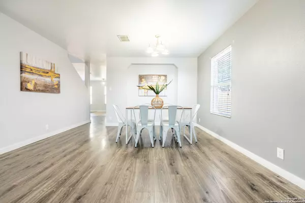 1715 FIRE CRACKER, San Antonio, TX 78260-2503