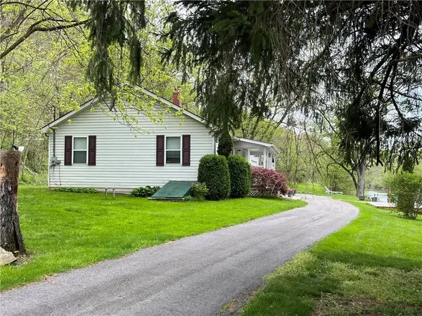 413 Holbert Stretch Road, Dilliner, PA 15327