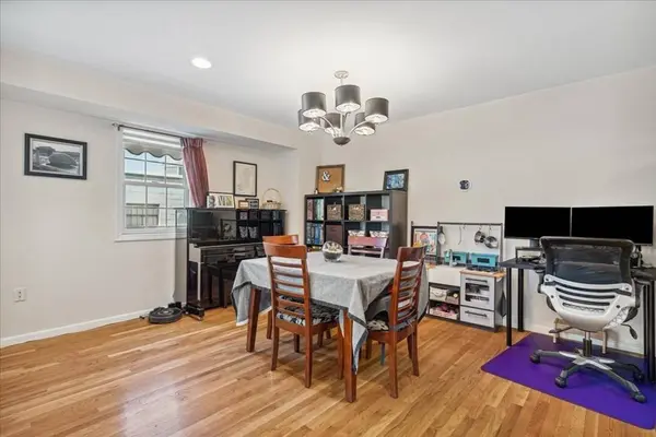 502 Medford St #E, Malden, MA 02148