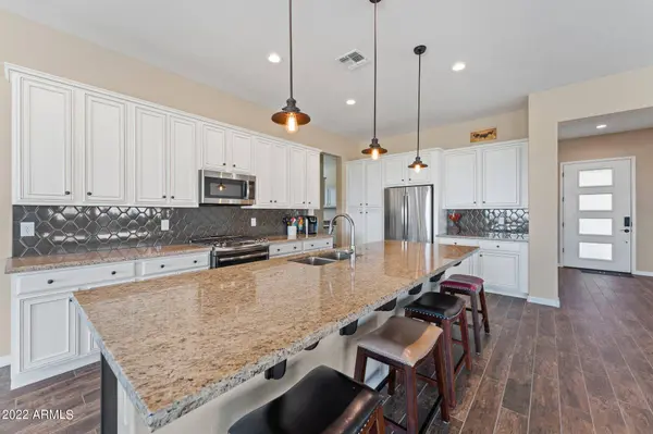 3675 GOLD RIDGE Road, Wickenburg, AZ 85390