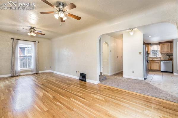 1611 N Royer ST, Colorado Springs, CO 80907