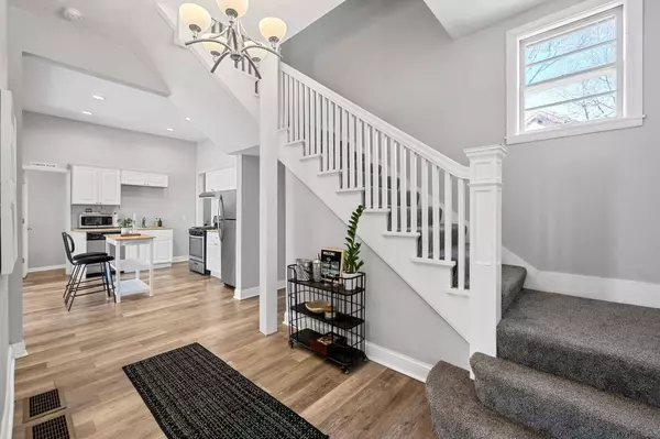 159 Western AVE S, Saint Paul, MN 55102