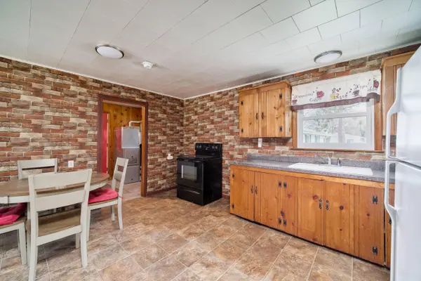 2547 U.S. 31, Manistee, MI 49660