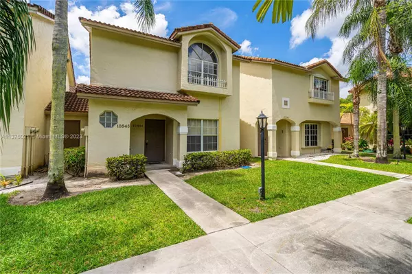 10845 NW 3rd Ct #18A2U, Pembroke Pines, FL 33026