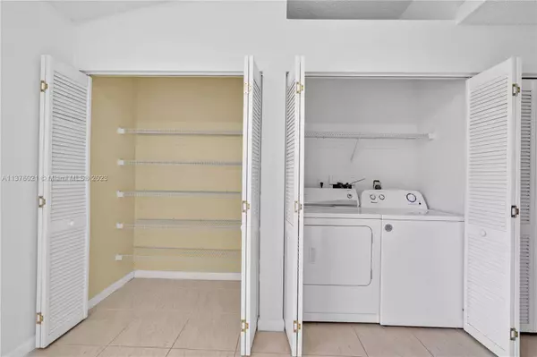 10845 NW 3rd Ct #18A2U, Pembroke Pines, FL 33026