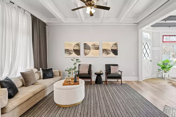 159 Western AVE S, Saint Paul, MN 55102