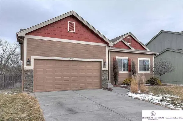 7921 S 190 Avenue, Omaha, NE 68136