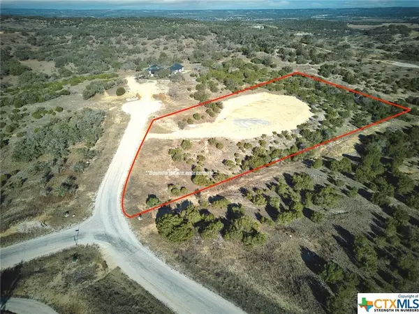 466 Majestic Hills DR #OAK, Blanco, TX 78606