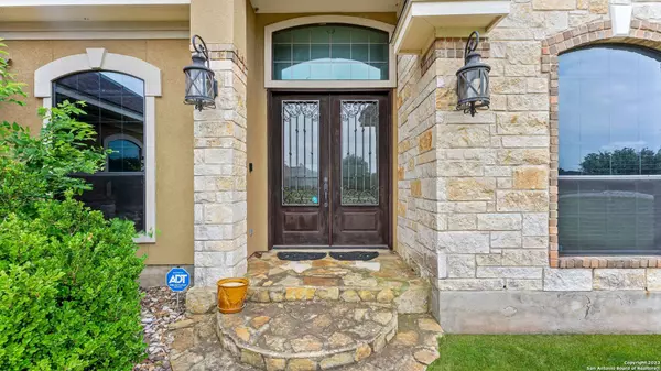 15910 WHITE CAP DR, Lytle, TX 78052-4564