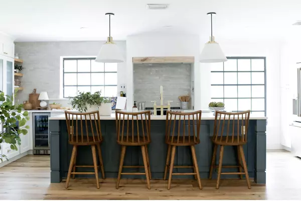 6650 Imperial Woods RD, Jupiter, FL 33458