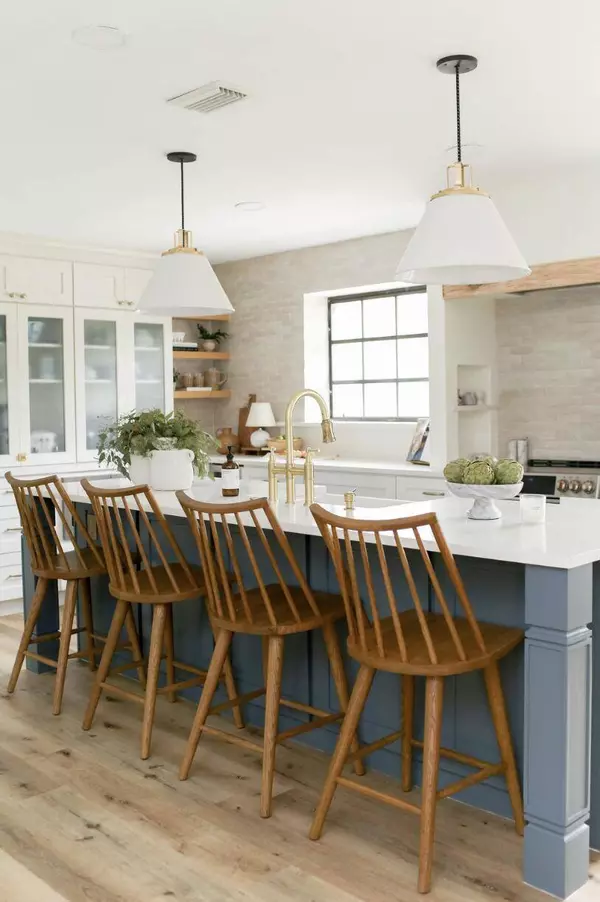 6650 Imperial Woods RD, Jupiter, FL 33458