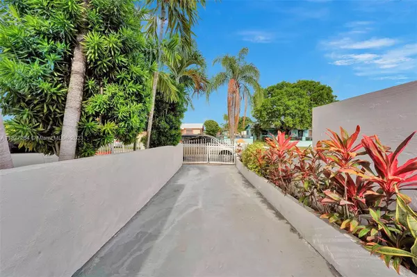 30400 SW 156th Ave, Homestead, FL 33033