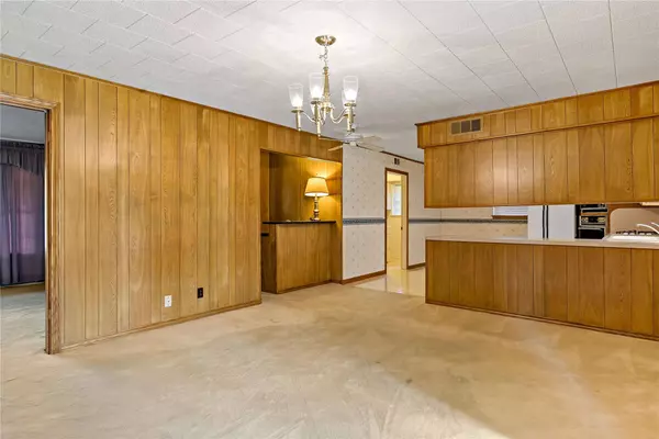 3222 Pecan Lane, Garland, TX 75041