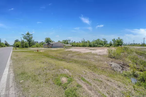 9427 Kingswood RD, Southport, FL 32409