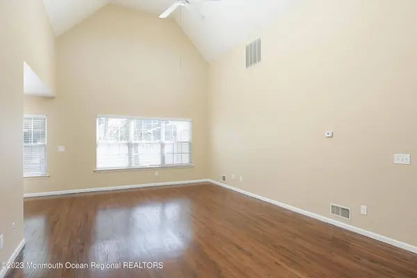 61 Princeton Avenue, Brick, NJ 08724