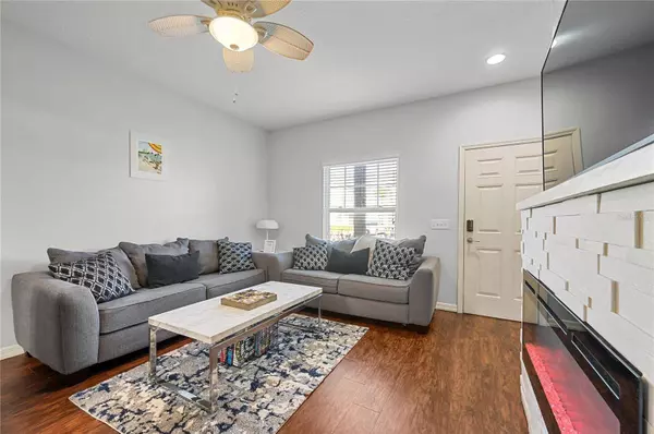 8902 SHINE DR, Kissimmee, FL 34747