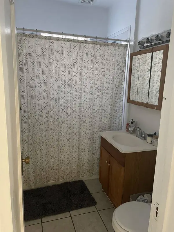 5053 W Deming Place, Chicago, IL 60639