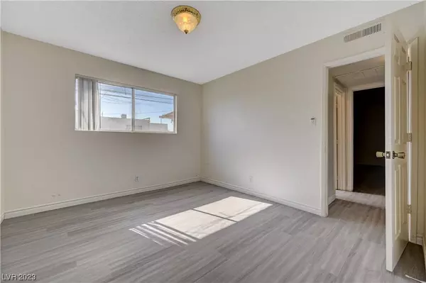 965 Ute Lane, Las Vegas, NV 89110