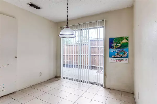 13933 Brookgreen Drive, Dallas, TX 75240