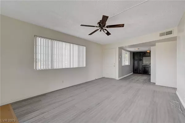 965 Ute Lane, Las Vegas, NV 89110