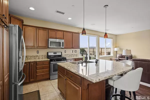 5467 Specklestone Ct, Sparks, NV 89436-4070