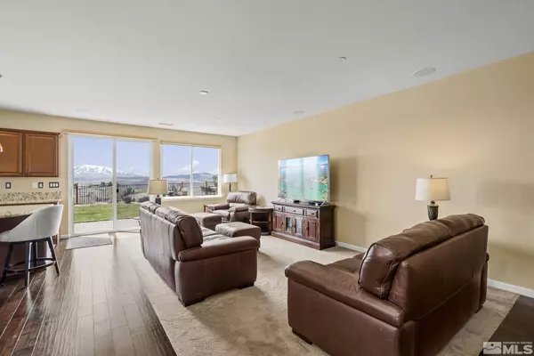 5467 Specklestone Ct, Sparks, NV 89436-4070