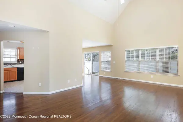 61 Princeton Avenue, Brick, NJ 08724