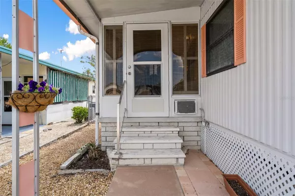 12120 BONANZA DR, Hudson, FL 34667