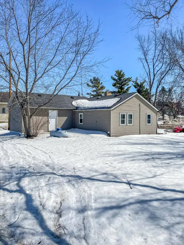 130 River ST W, Holdingford, MN 56340