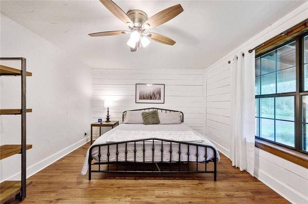 313 Post Oak Road, Broken Bow, OK 74728