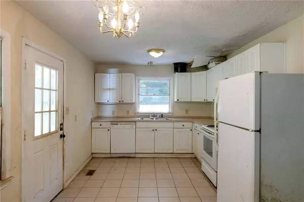 2142 Cloverdale DR SE, Atlanta, GA 30316