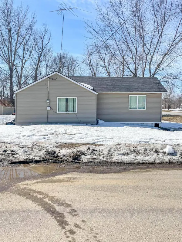130 River ST W, Holdingford, MN 56340