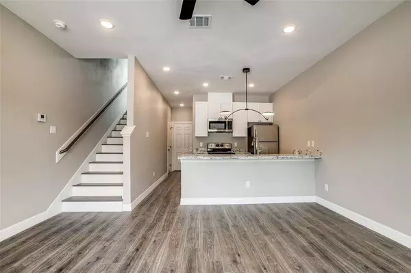 5262 Ella #803, Houston, TX 77018