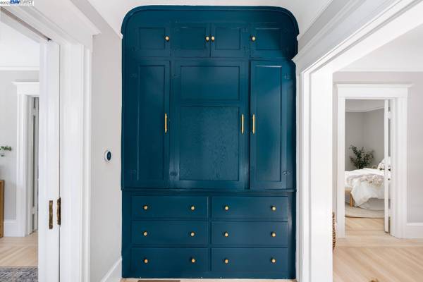 441 51st St, Oakland, CA 94609