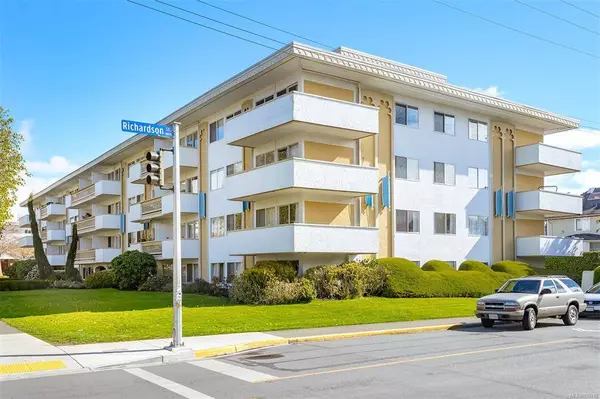 777 Cook St #108, Victoria, BC V8V 3Y9