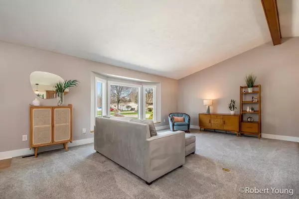 1872 Tulip Lane, Jenison, MI 49428