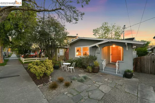 1320 Derby St, Berkeley, CA 94702